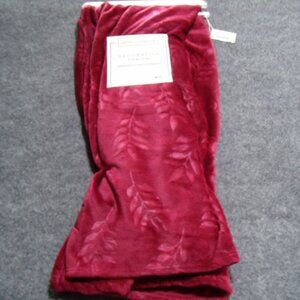 Salon de Maison  decorative throw  super soft  throw blanket  Maroon color